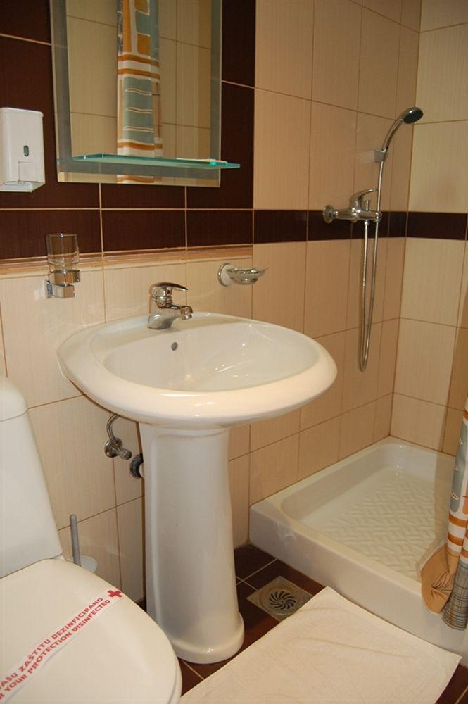 Hotel Tiski Cvet Novi Becej Bagian luar foto