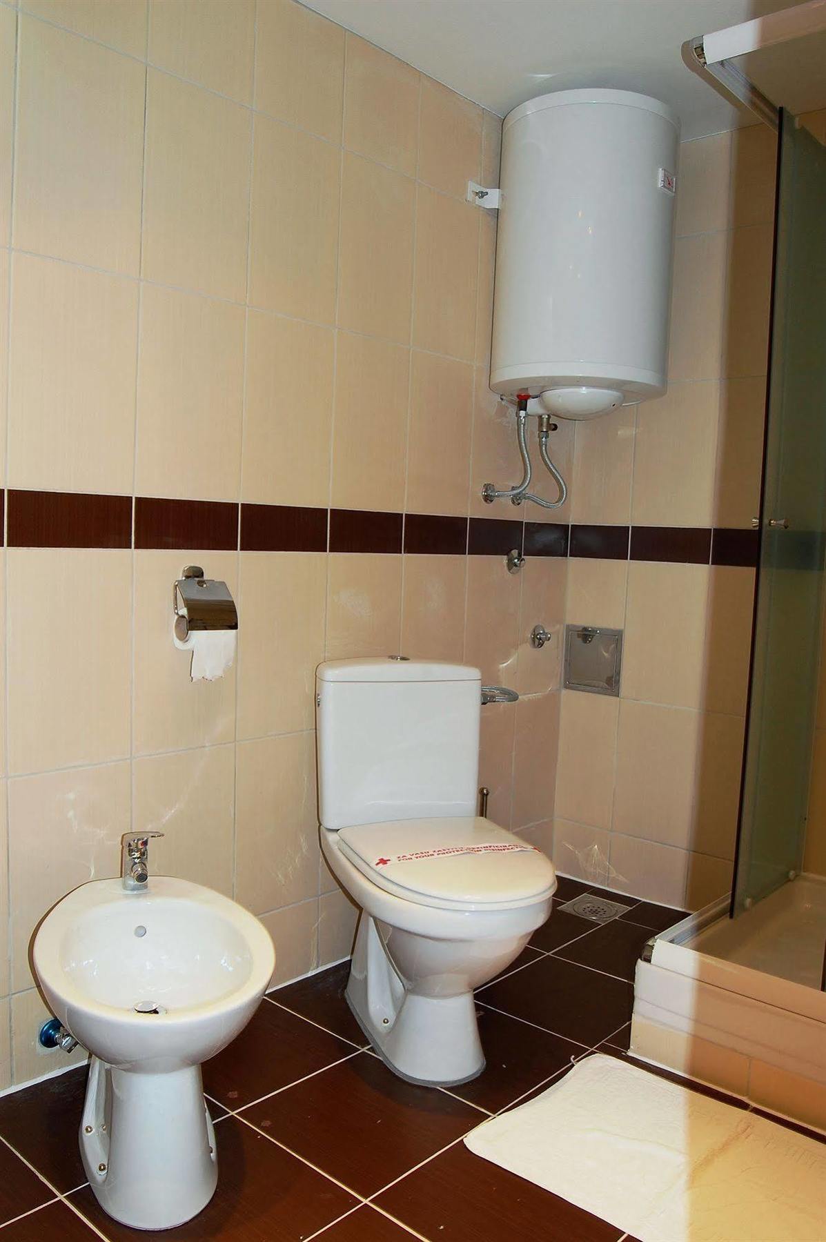Hotel Tiski Cvet Novi Becej Bagian luar foto